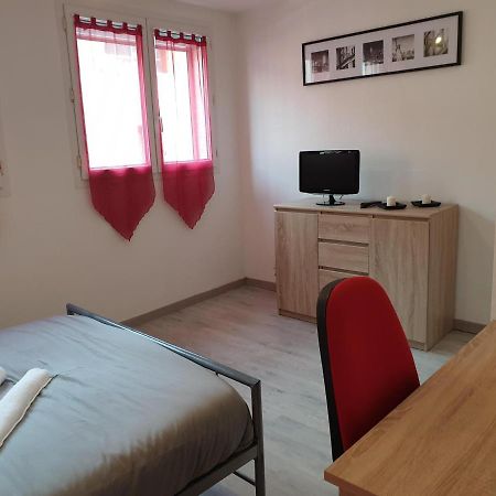 T1 Bis Centre VilleТарб Экстерьер фото